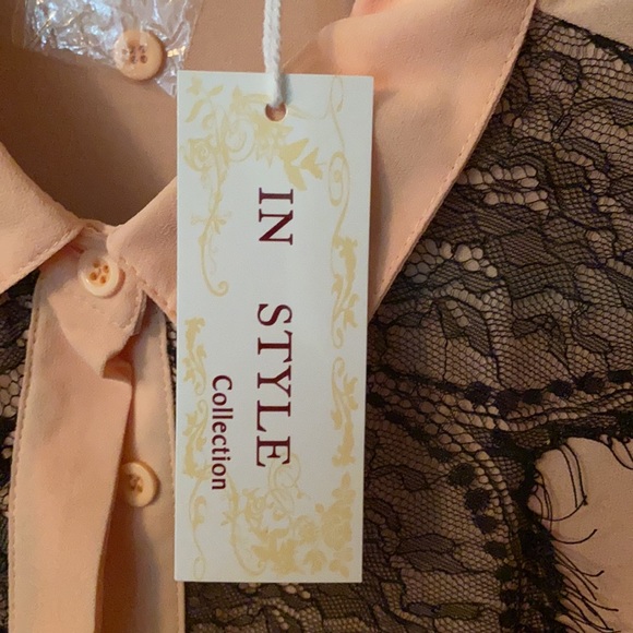 Button down blouse - Picture 2 of 2